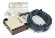 Fotoelektromos szenzor E3JK-DS30M1D érzékelési távolság 7-30cm