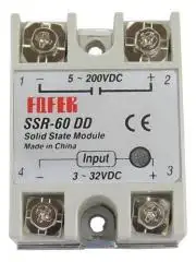 Szilárdtest relé (SSR), 1 csatornás egyenáramú, 60A, 3...32V DC, 5...200V DC, azonnali kapcsolás, csavarható