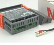 Digitális hőfokszabályzó (termosztát)