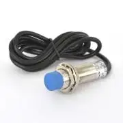 Induktív közelítéskapcsoló NPN Záró (NO) 5VDC 18mm