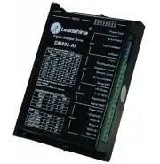 Léptetőmotor meghajtó analóg bemenettel és beépített oszcillátorral DM805-AI