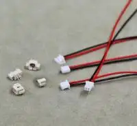 USB tápcsatlakozó szabván 3.5mm-es kimenettel, 5V, töltőkábel