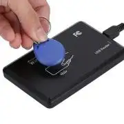 125KHz-es RFID olvasó (EM4100 sorozat), USB billentyűzet