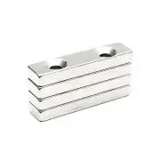 Szögletes hasáb mágnes lyukakkal 40x16x6