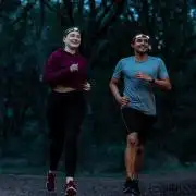 NEBO NEB-HLP-0021-G CURVBEAM 600 FLEX fejlámpa, 600 lumen, 1100mAh, COB LED, IPX4, 180°-os világítás