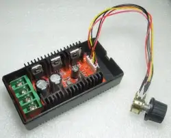 DC motor fordulatszám szabályzó kijelzővel, irányváltóval, PWM, 10...50V, 40A