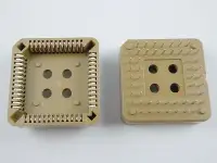 PLCC52 foglalat adapter, DIP